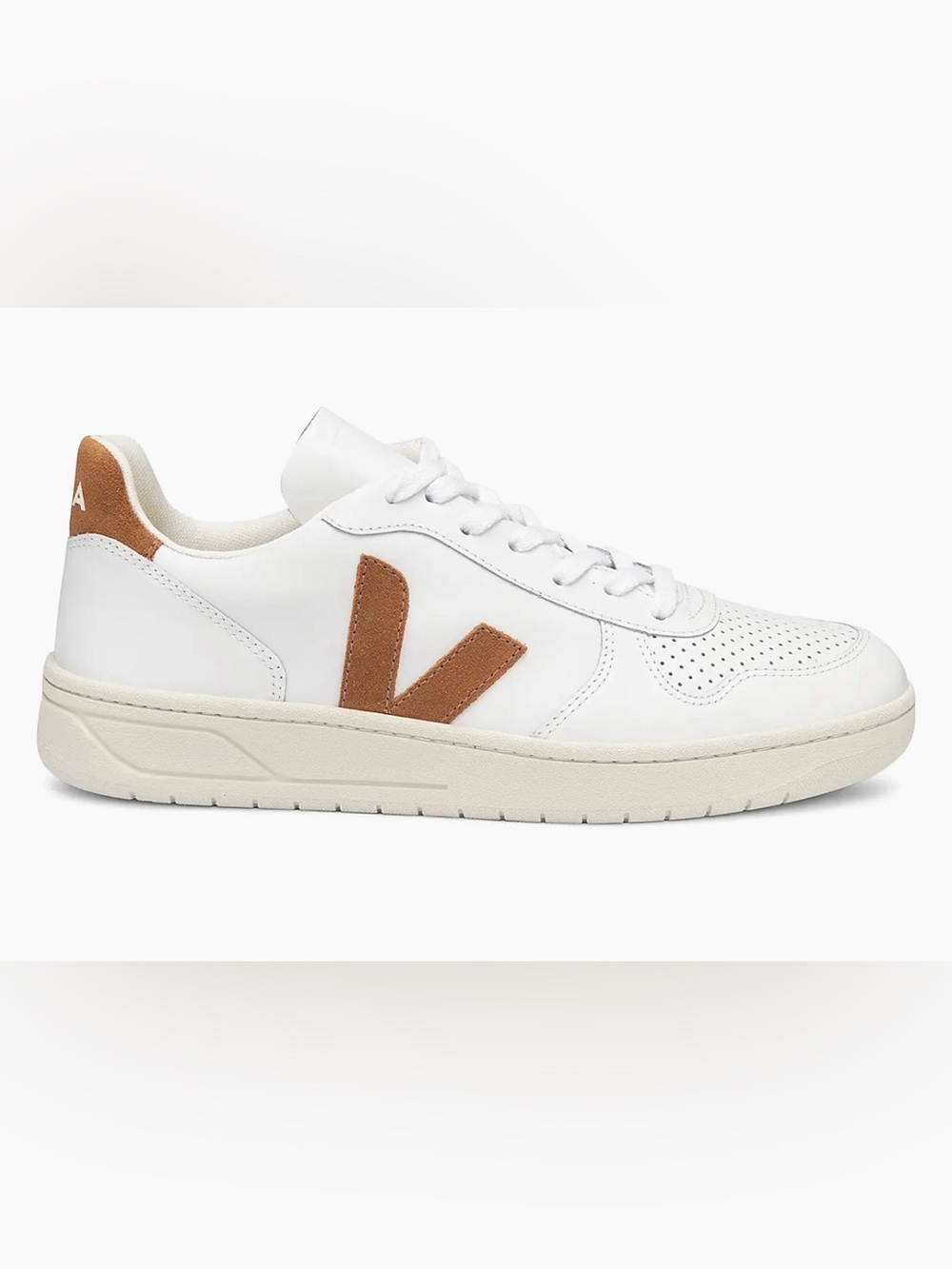 VEJA V-10 Leather Sneakers White Camel Suede Size 40 / US Women's 9 EUC